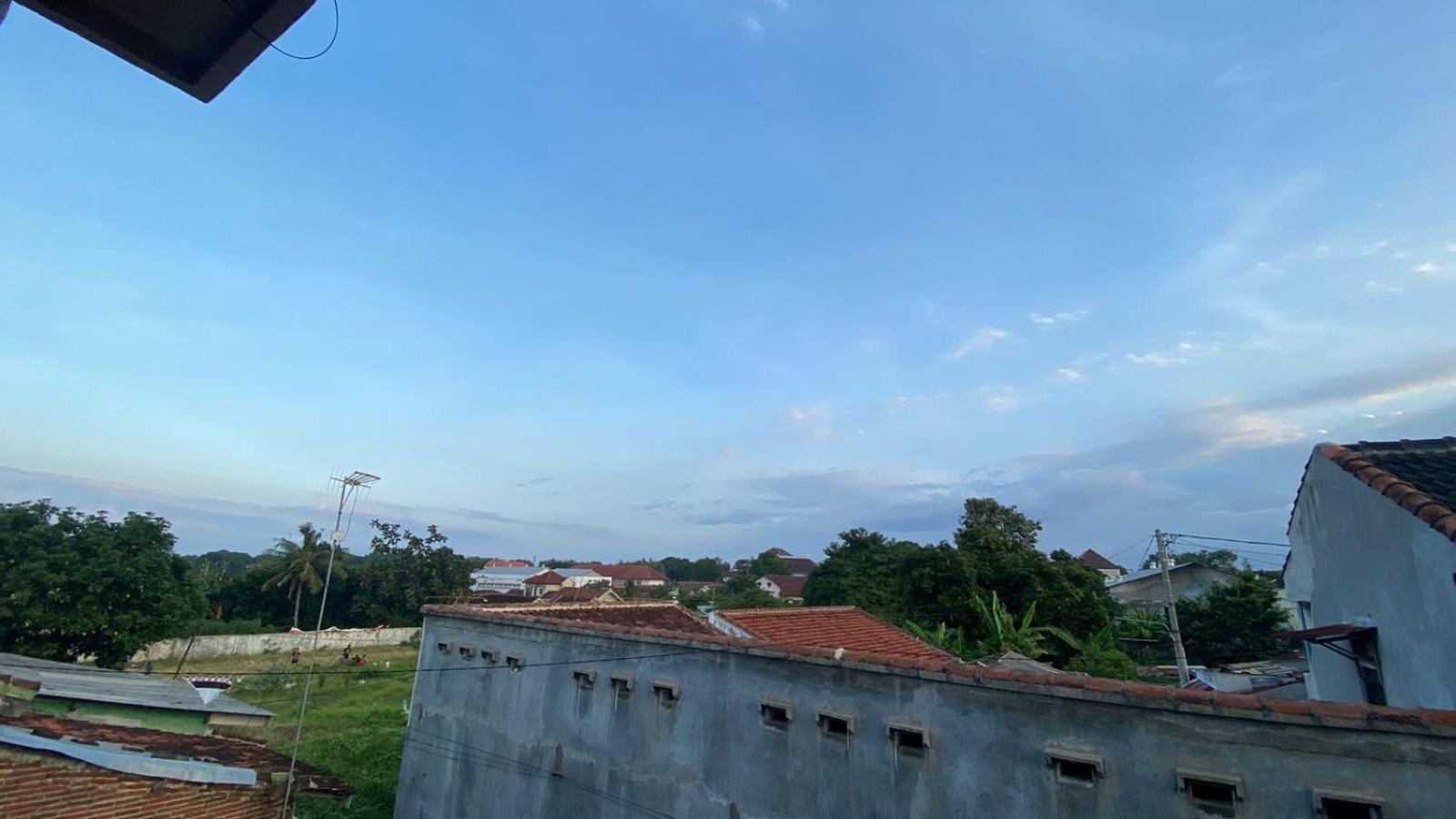 Good Feeling Banyuwangi Hostel Бануванги Екстериор снимка